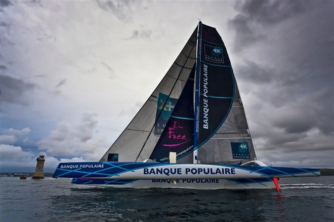 Banque Populaire takes the record, 2011 Rolex Fastnet Race ©  Rolex / Carlo Borlenghi http://www.carloborlenghi.net